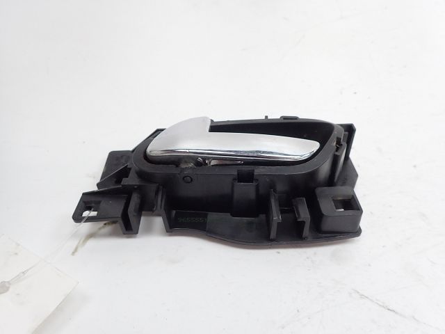 Poignée intérieure porte avant gauche