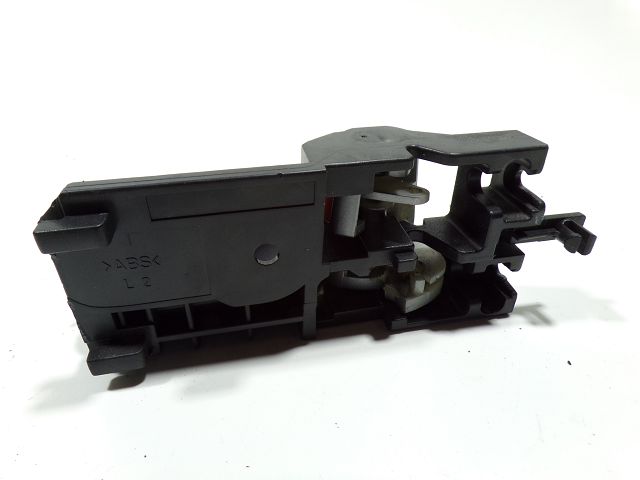 Poignée intérieure porte avant gauche