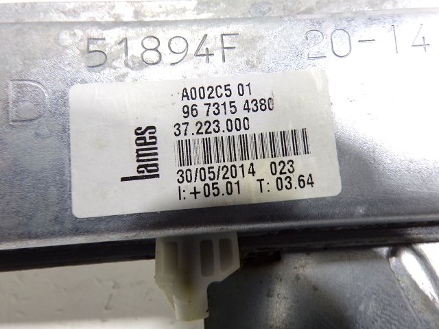 Lève-vitre électrique avant droit