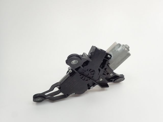 Moteur d'essuie glace arrière