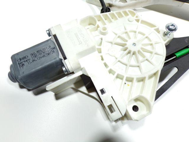 Lève-vitre électrique arrière droit