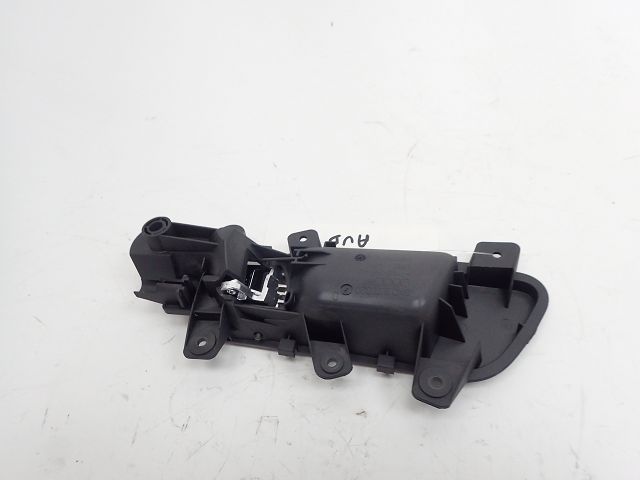 Poignée intérieure porte avant droite