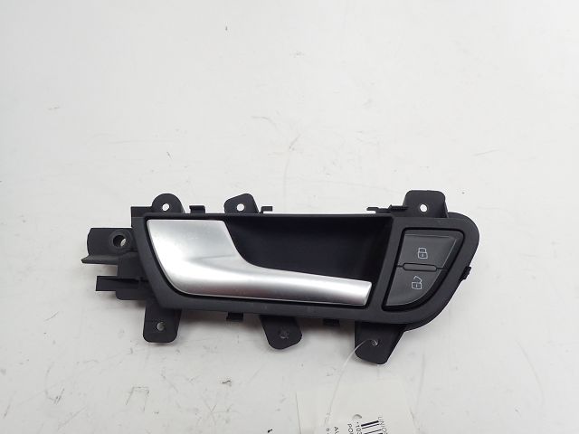 Poignée intérieure porte avant gauche