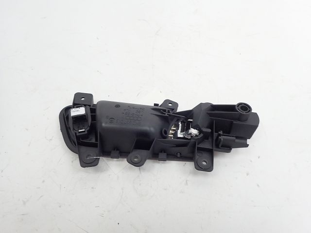 Poignée intérieure porte avant gauche