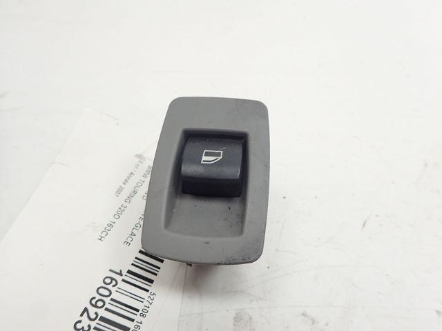 Commande leve-vitre avant droit