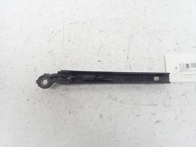 Bras d'essuie-glace arrière