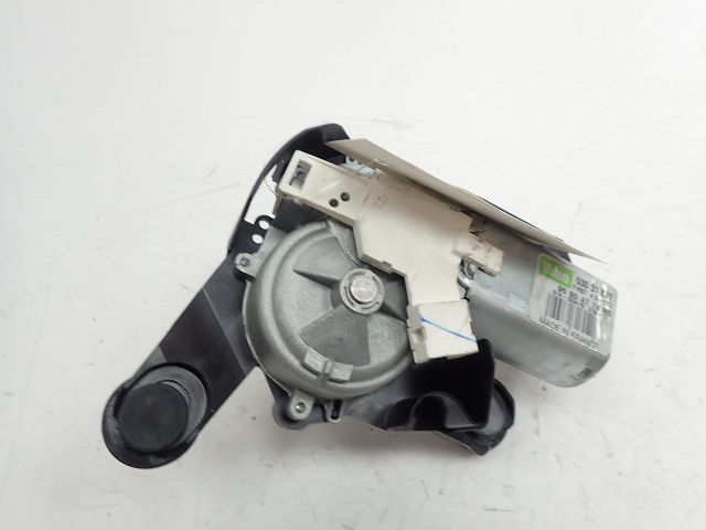 Moteur d'essuie glace arrière