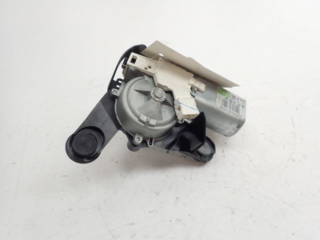 Moteur d'essuie glace arrière