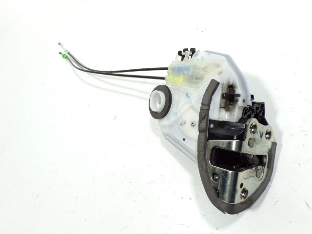 Serrure de porte arrière gauche