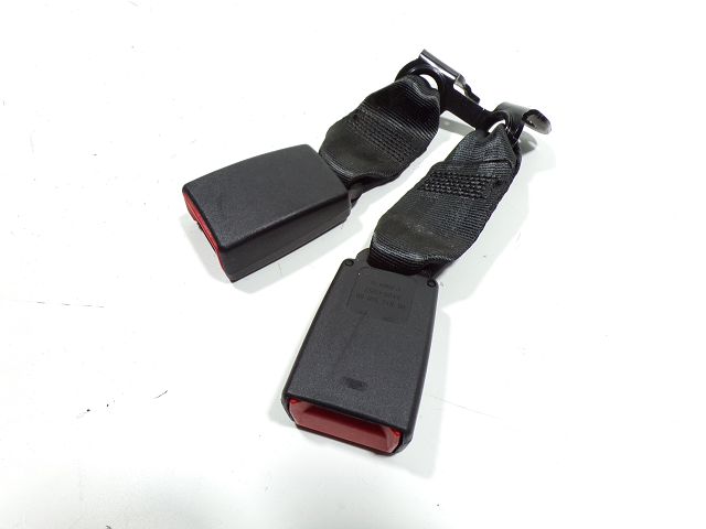 Ancrage ceinture arrière gauche