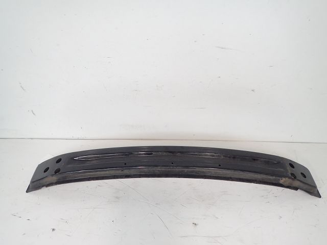 Renfort pare-choc avant