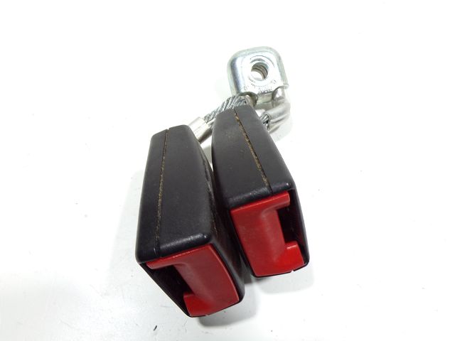 Ancrage ceinture arrière gauche