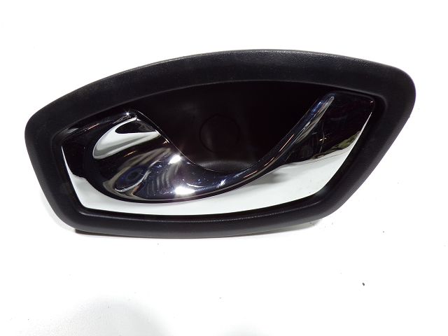 Poignée intérieure porte arrière gauche