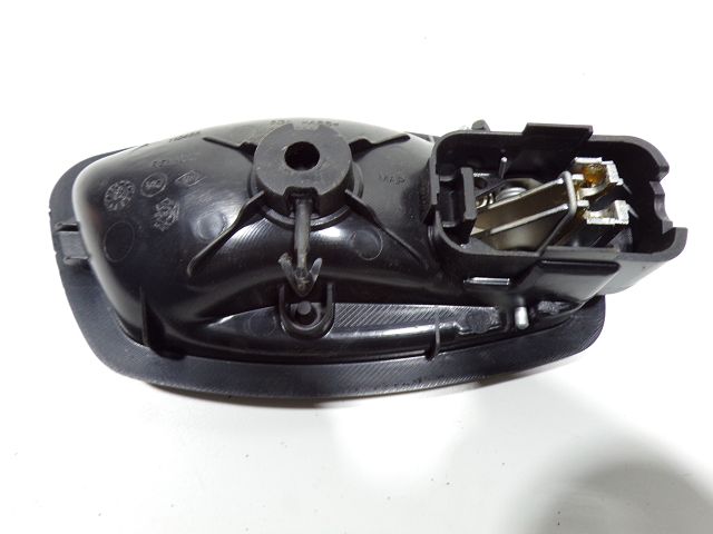 Poignée intérieure porte arrière gauche