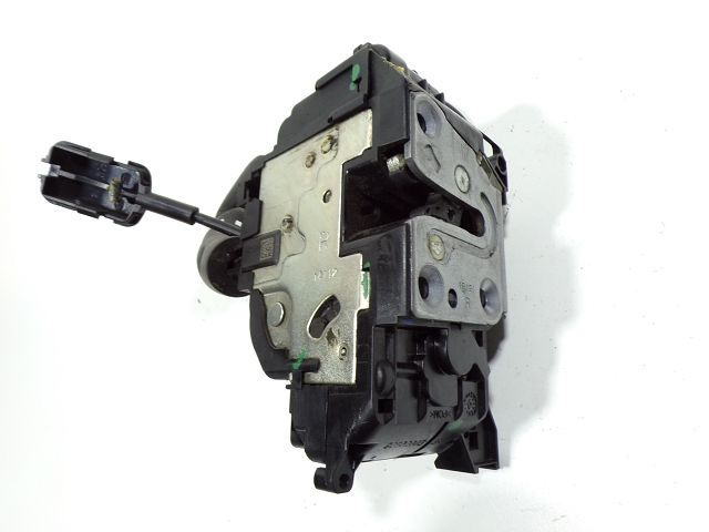 Serrure de porte arrière droite