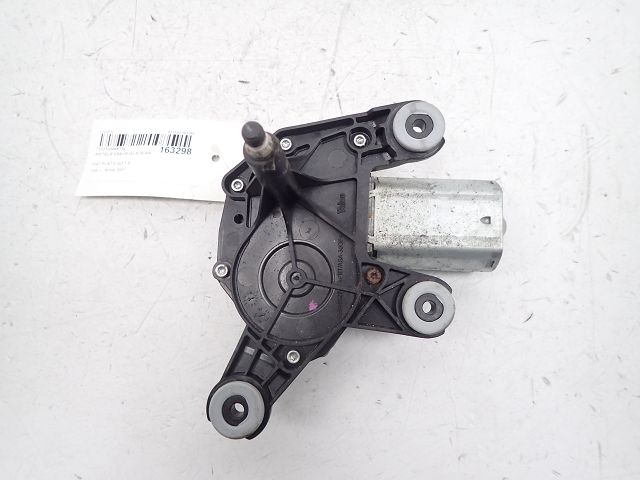 Moteur d'essuie glace arrière