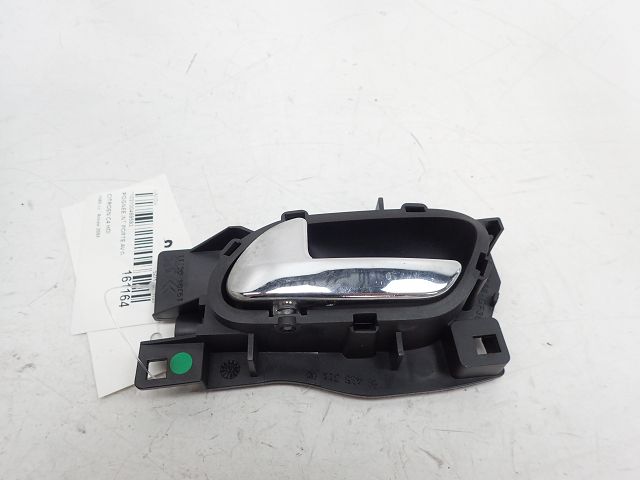 Poignée intérieure porte avant gauche