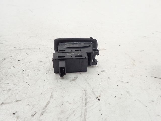 Commande lève-vitre arrière gauche