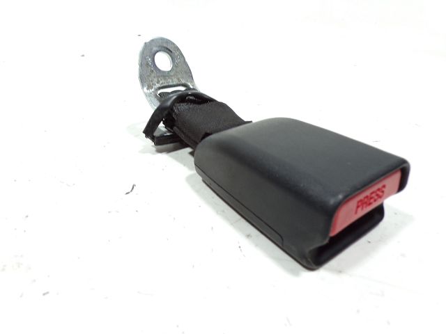 Ancrage ceinture arrière gauche