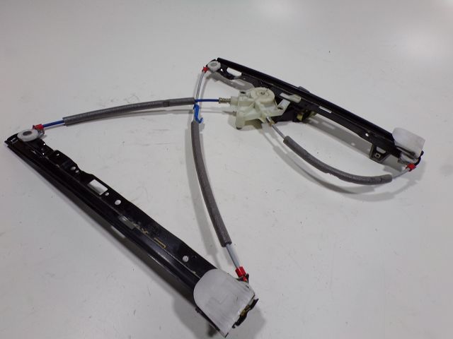 Lève-vitre électrique avant droit