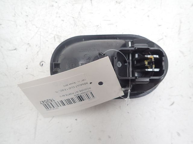 Poignée intérieure porte avant droite