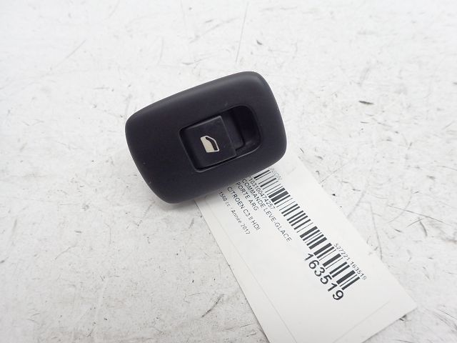 Commande lève-vitre arrière gauche