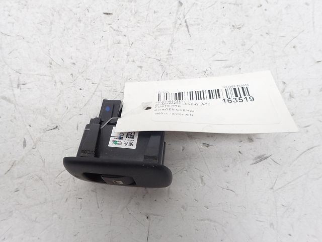 Commande lève-vitre arrière droit