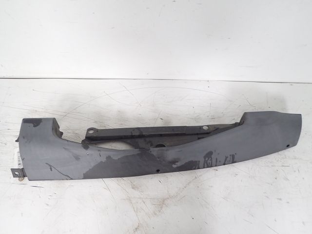 Support droit de pare-choc arrière