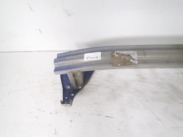 Renfort pare-choc avant