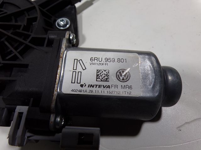 Lève-vitre électrique avant droit