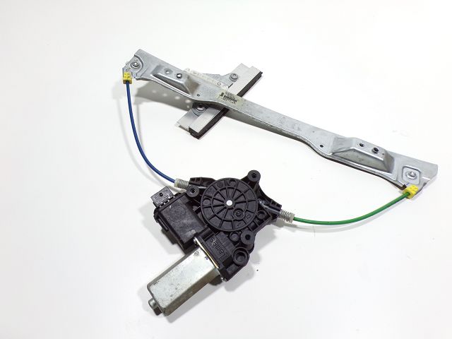 Leve-vitre manuel avant gauche