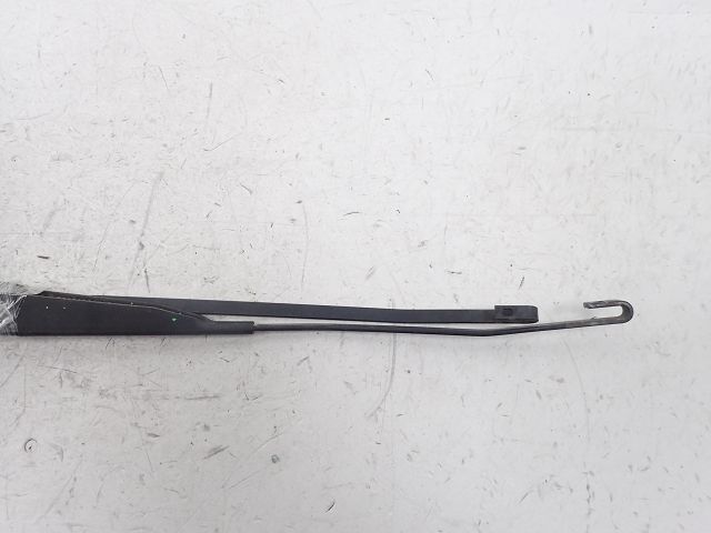 Bras d'essuie-glace avant