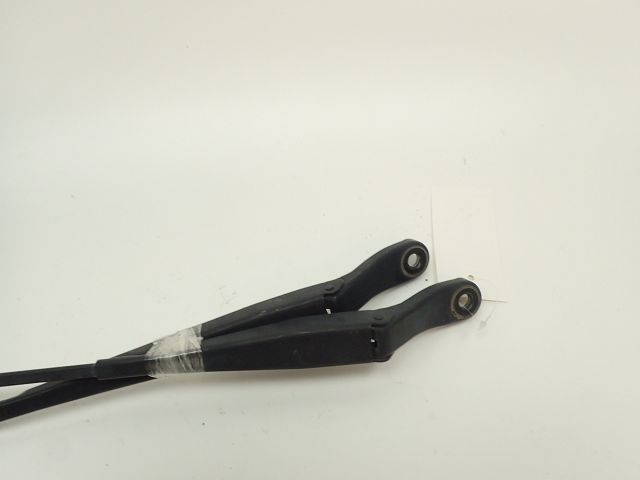 Bras d'essuie-glace avant