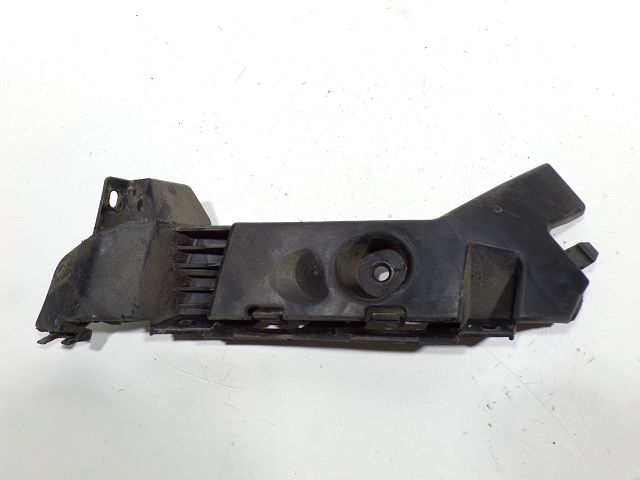 Support gauche de pare-choc arriere