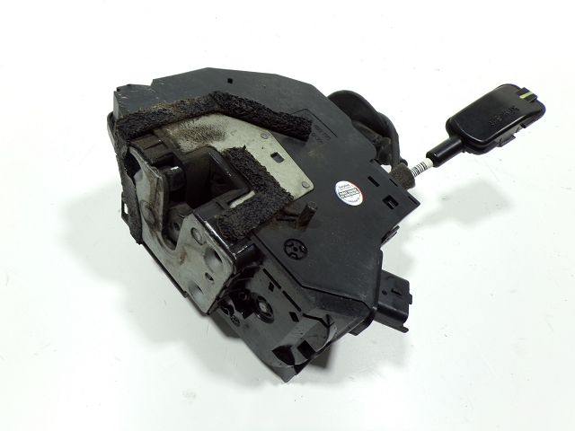 Serrure de porte arrière gauche