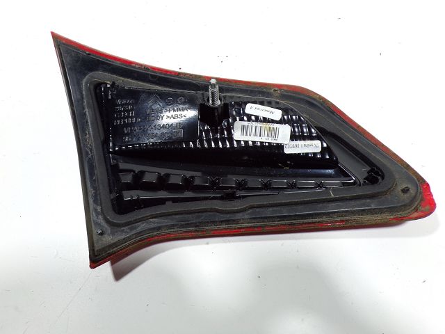 Feu arrière intérieur droit