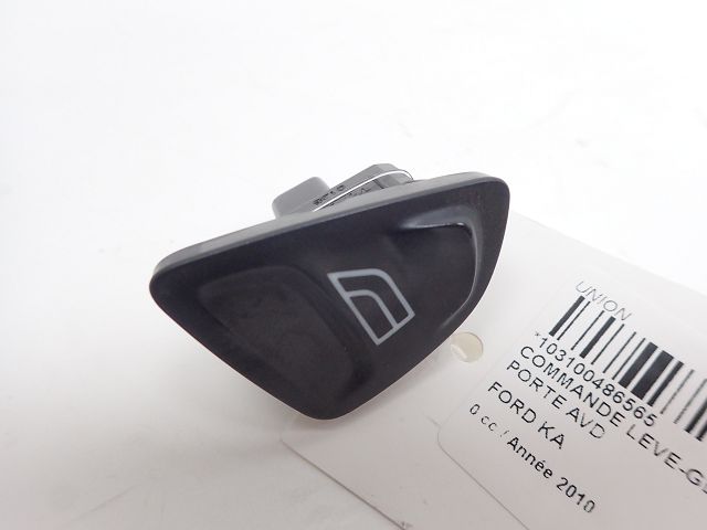 Commande leve-vitre avant droit