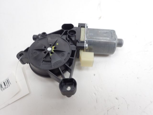 Leve-vitre electrique avant droit