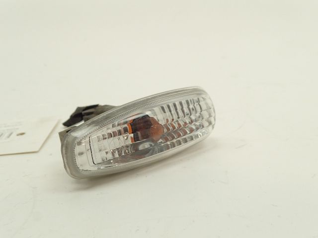 Répétiteur d'aile droit