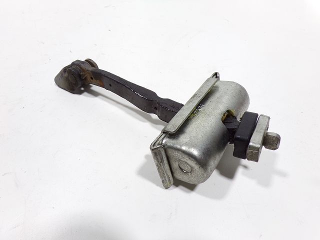 Tirant de porte avant droit