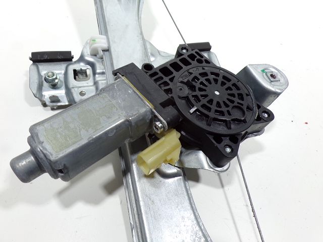 Lève-vitre électrique arrière gauche