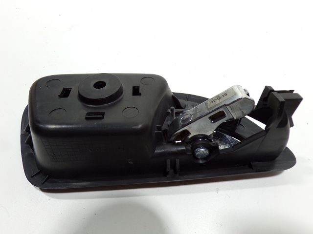 Poignée intérieure porte arrière gauche