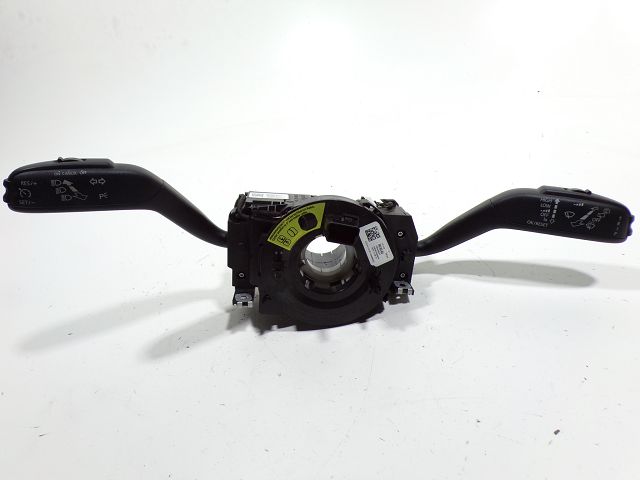 Commande sous-volant