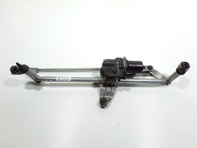 Mecanisme + moteur d'essuie glace avant