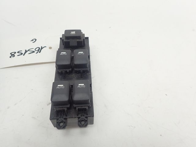 Commande lève-vitre avant gauche