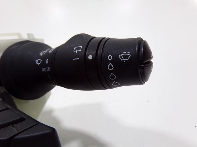 Commande sous-volant