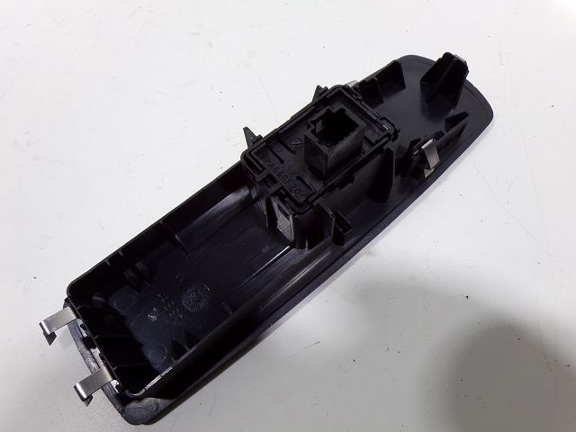 Commande lève-vitre avant droit