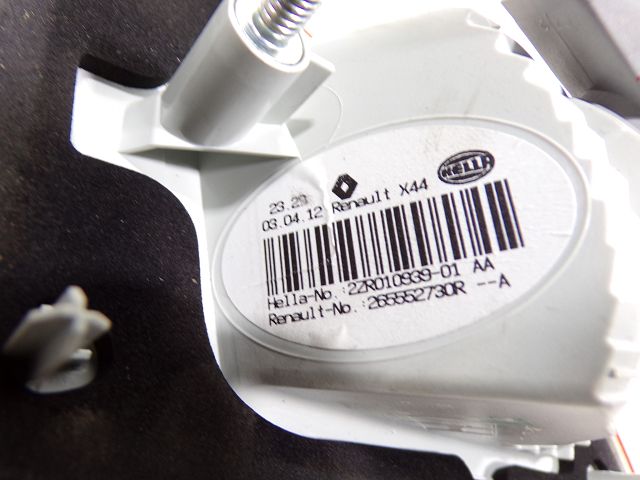 Feu arrière intérieur gauche