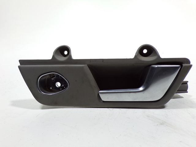 Poignée intérieure porte avant droite