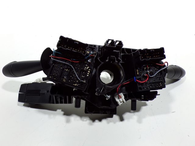 Commande sous-volant